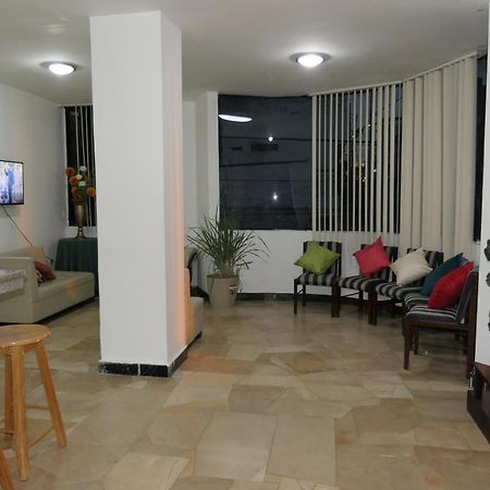Departamentos 3 Hab Manta - Centro公寓 外观 照片
